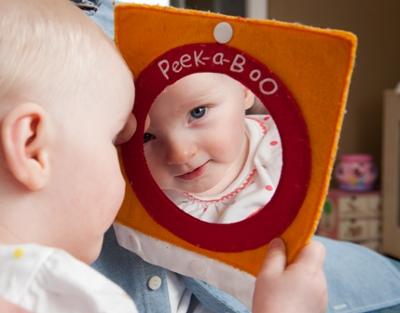 Child Peek A Boo